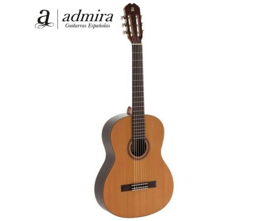 ADMIRA Irene Chitarra classica Conservatorio natural